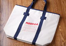 �s�U�[���������A��o�b�N�@���b��z�s�U�i�f���o���[�s�U�j��PIZZA-LA�i�s�U�[���j